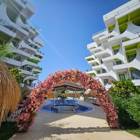Apartament George Apartment Năvodari Екстериор снимка